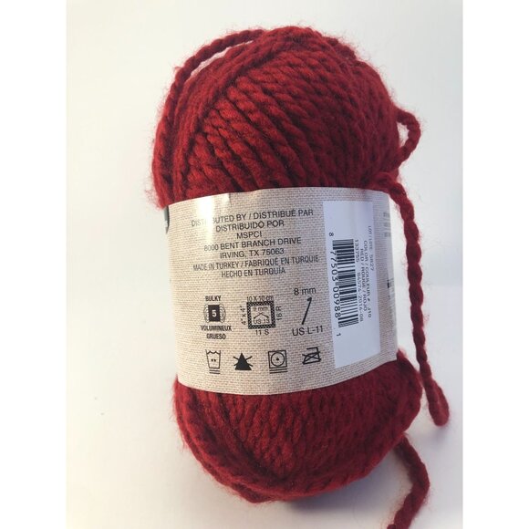 LOT OF 7 Red Skeins: Loops and Threads Charisma Bulky Weight yarn - Picture 8 of 16